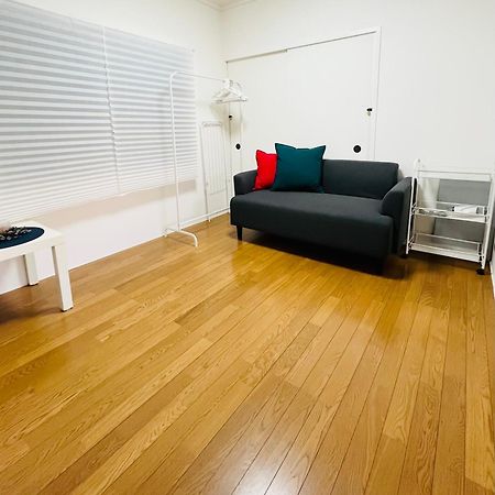 Izumi Apartment Osaka Exterior photo